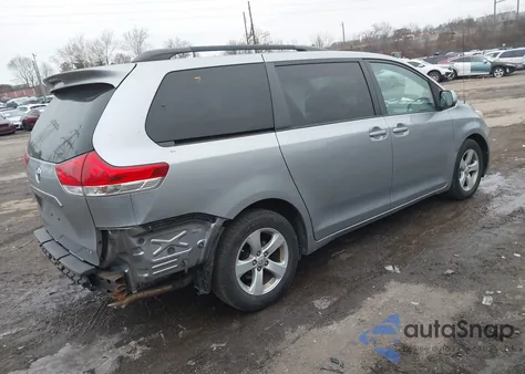 2012 Toyota Sienna Le V6 8 Passenger из США, поврежденный, VIN 5TDKK3DC8CS176255